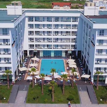 Delfin Resort Kune Shëngjin Buitenkant foto