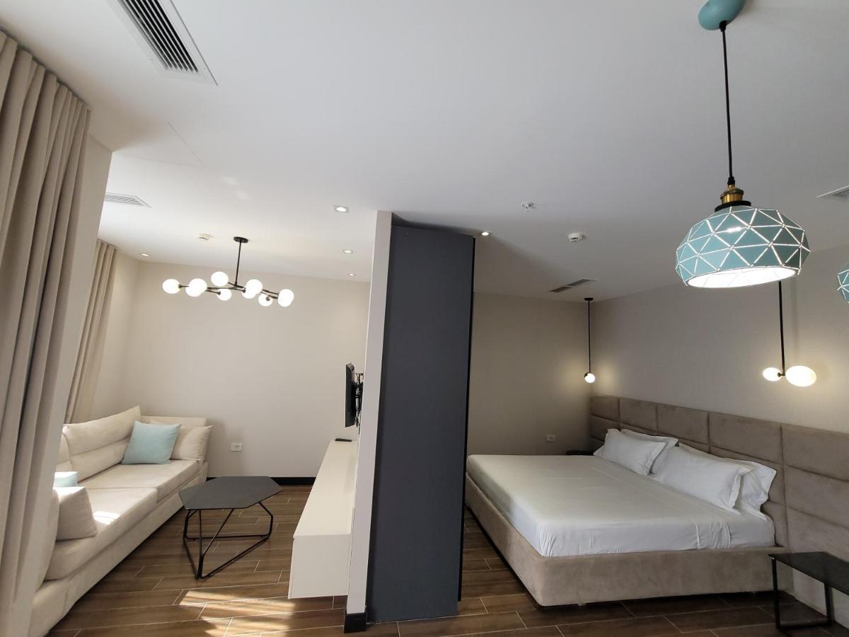 Delfin Resort Kune Shëngjin Buitenkant foto